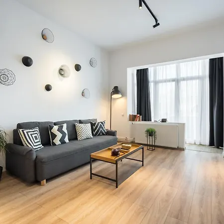 Esiko By Mrg Apartment