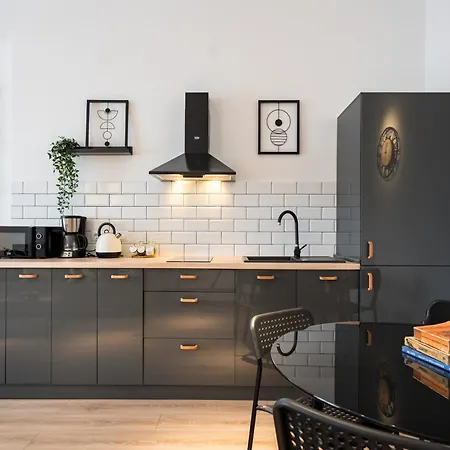 Apartment Old Town - Center - Esiko By Mrg Bukarest