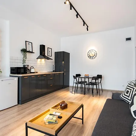 Apartment Old Town - Center - Esiko By Mrg