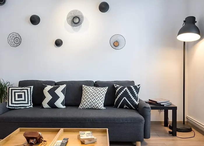 Old Town - Center - Esiko By Mrg Lägenhet