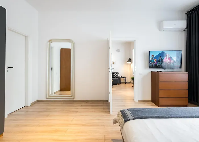 Old Town - Center - Esiko By Mrg Bukarest