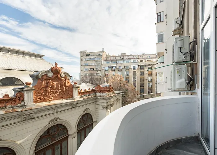 Old Town - Center - Esiko By Mrg